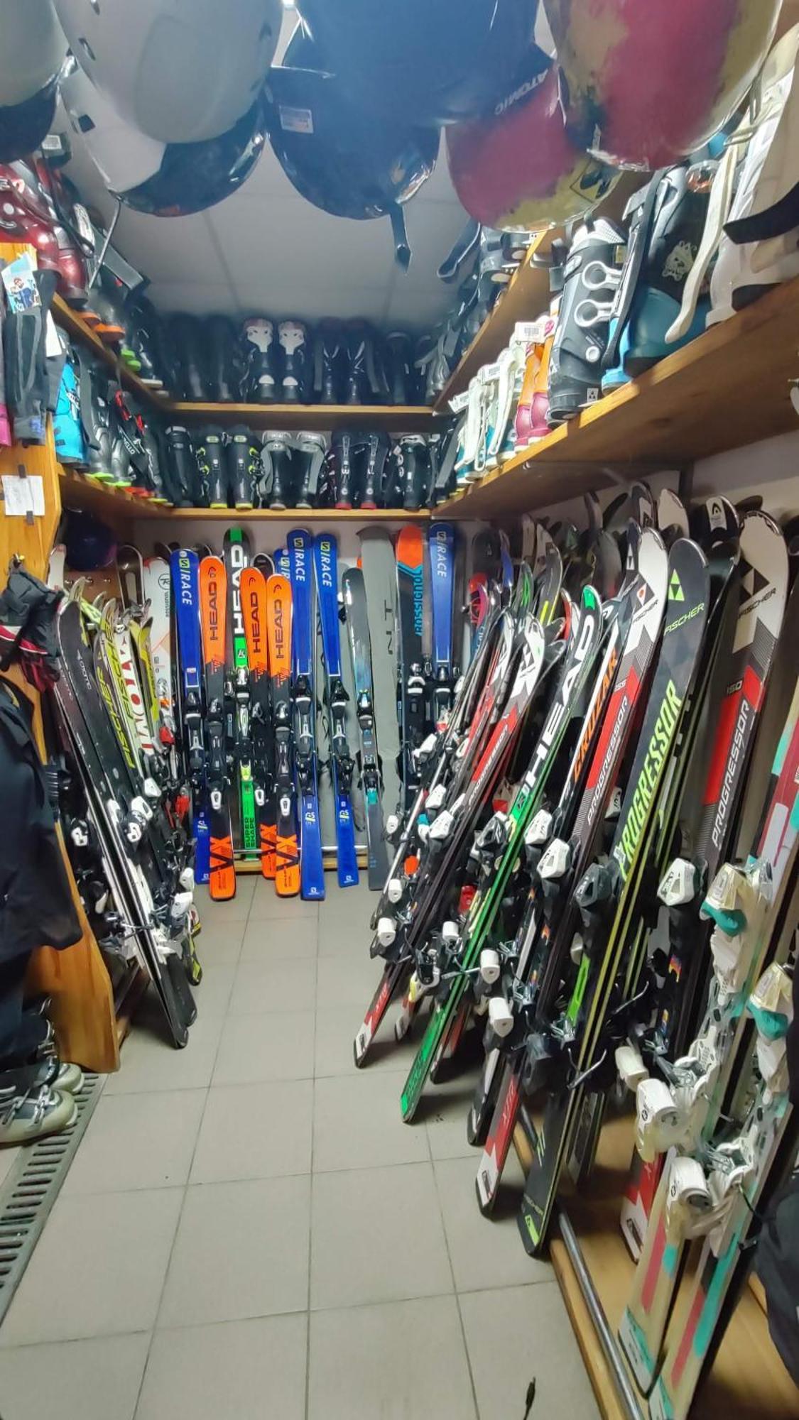 Hotel Perlyna Karpat 布克维 外观 照片
